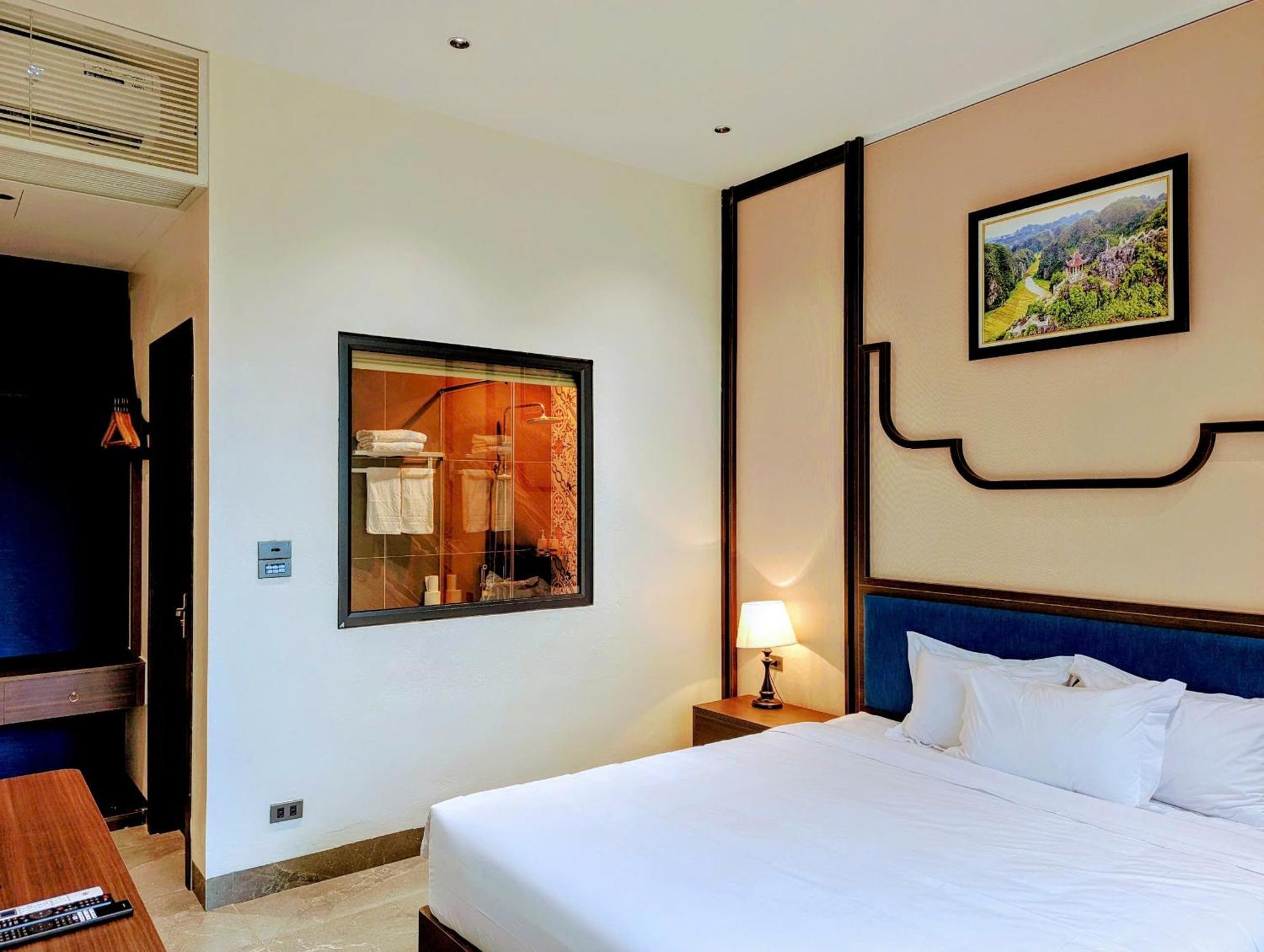 Tam Coc Center Luxury Hotel & Villa ニンビン エクステリア 写真